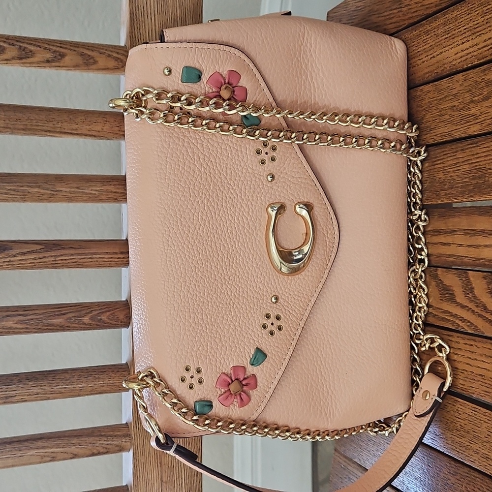 Coach vintage leather crossbody bag